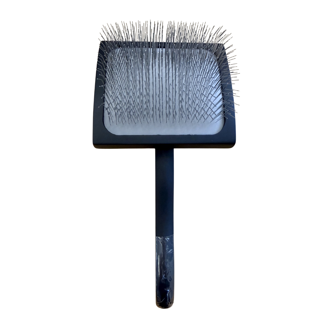 Pawfection Professional Medium-Firm (25mm pins) Wooden Handle Slicker